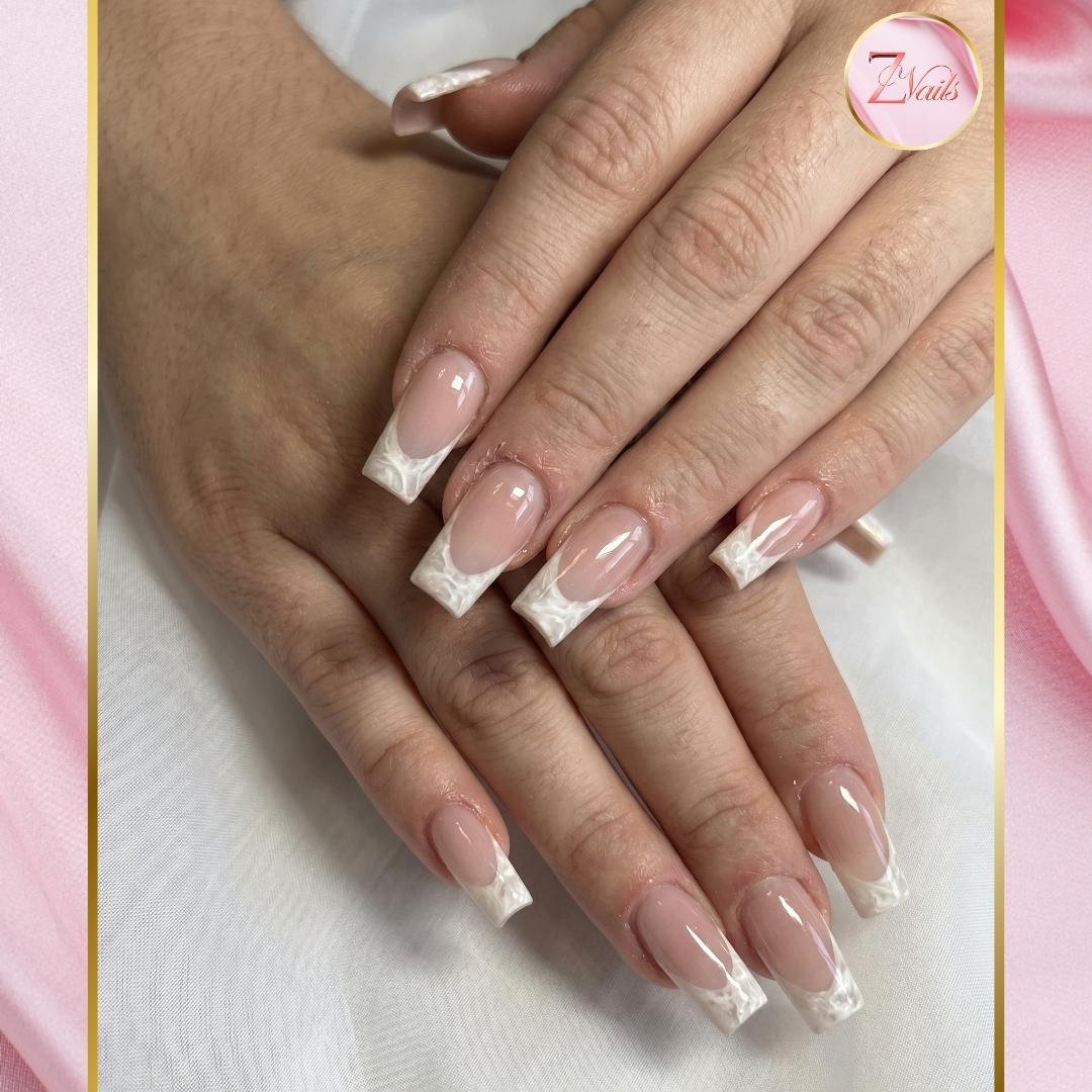 Nail colours